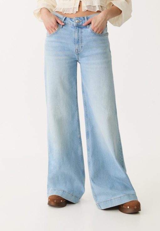 Blue Yonder Flared Jean