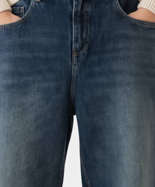 Alternative view of Mirage Blue Baggy Fit Jean